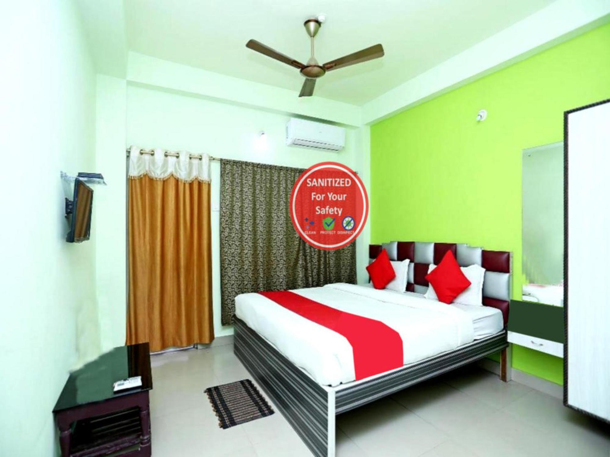 Hotel Shree Bhumi Puri - Near Sea Beach-Excellent Customer Choice-Best Seller By Morservices Buitenkant foto