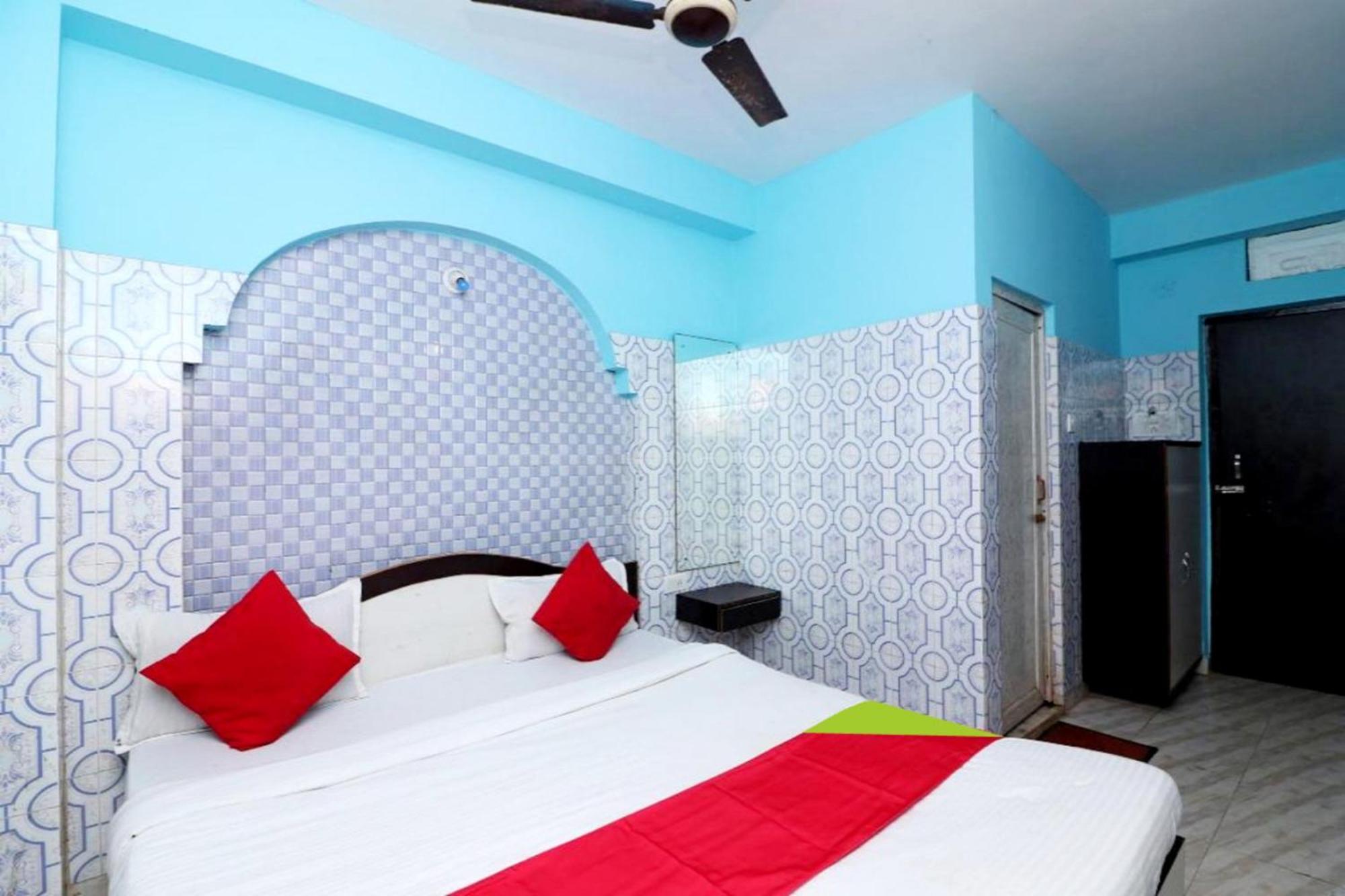 Hotel Shree Bhumi Puri - Near Sea Beach-Excellent Customer Choice-Best Seller By Morservices Buitenkant foto